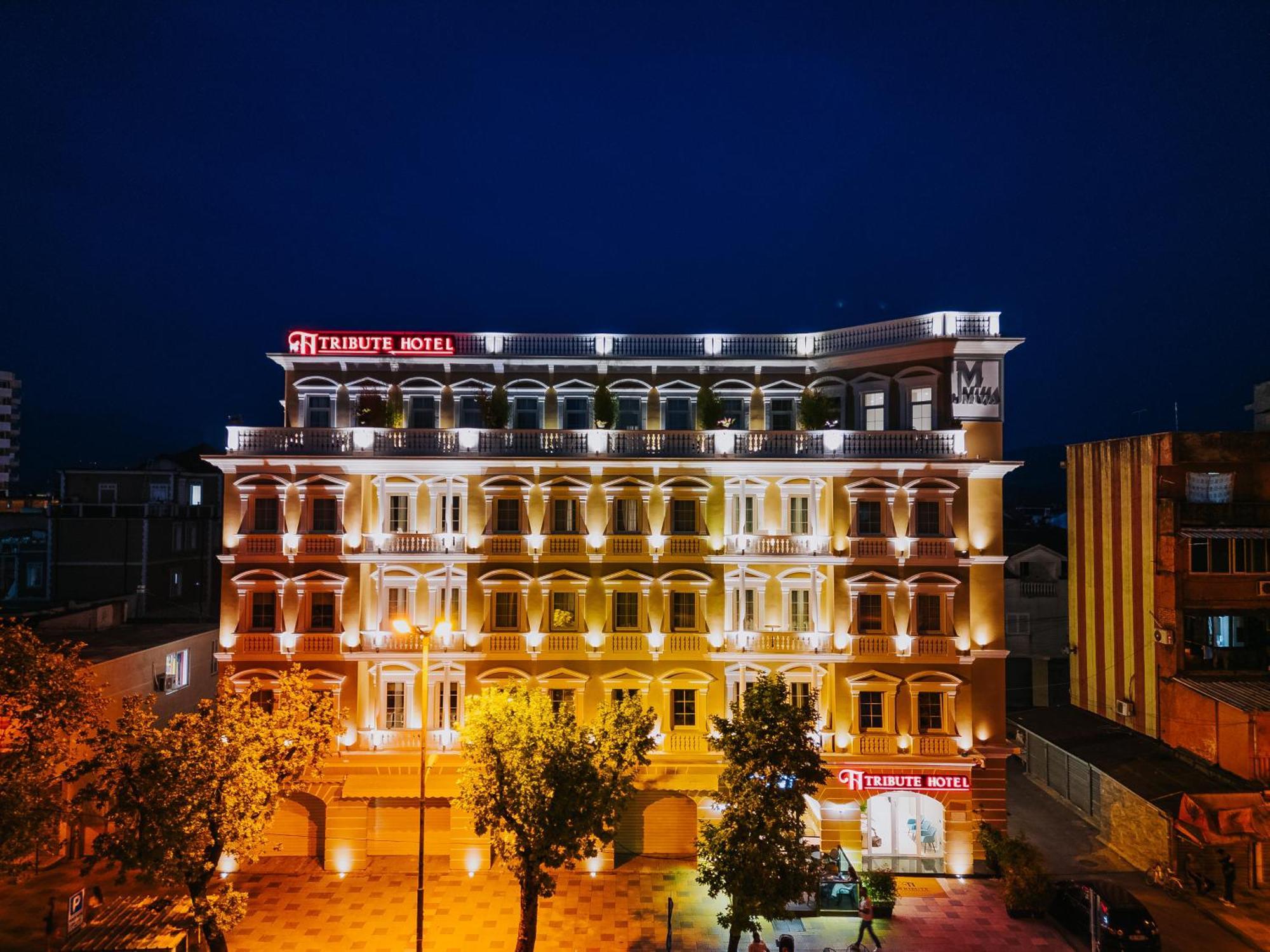 Tribute Hotel Shkoder Bagian luar foto