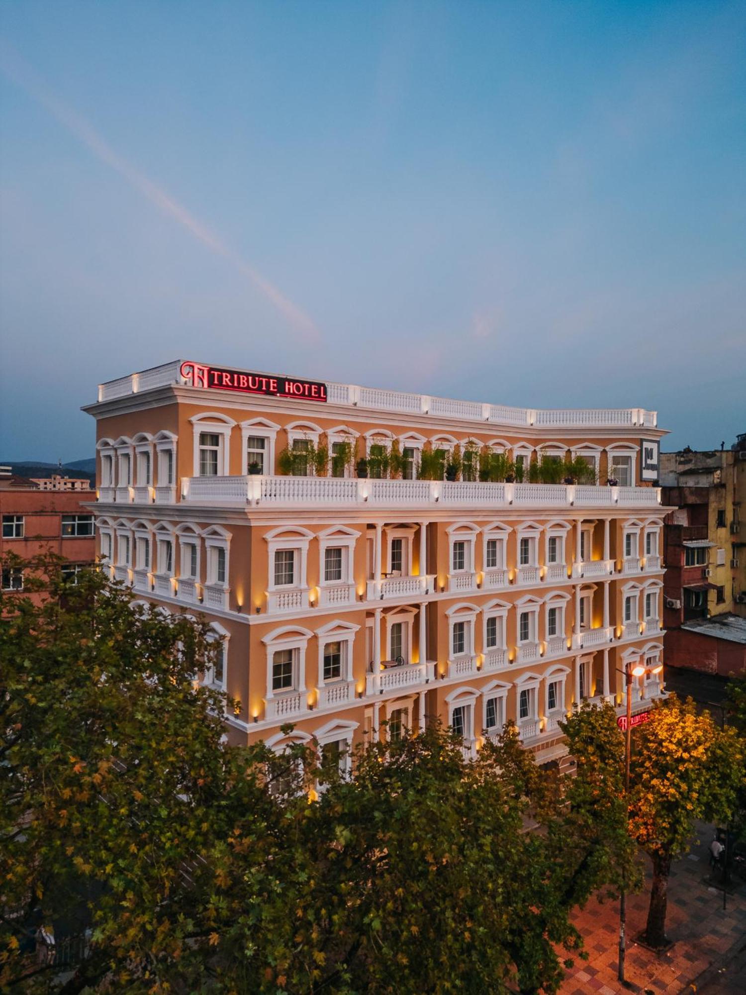 Tribute Hotel Shkoder Bagian luar foto